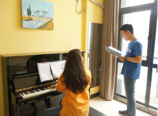 有效的慢练是每一个音乐培训生必须掌握的一种练琴方法